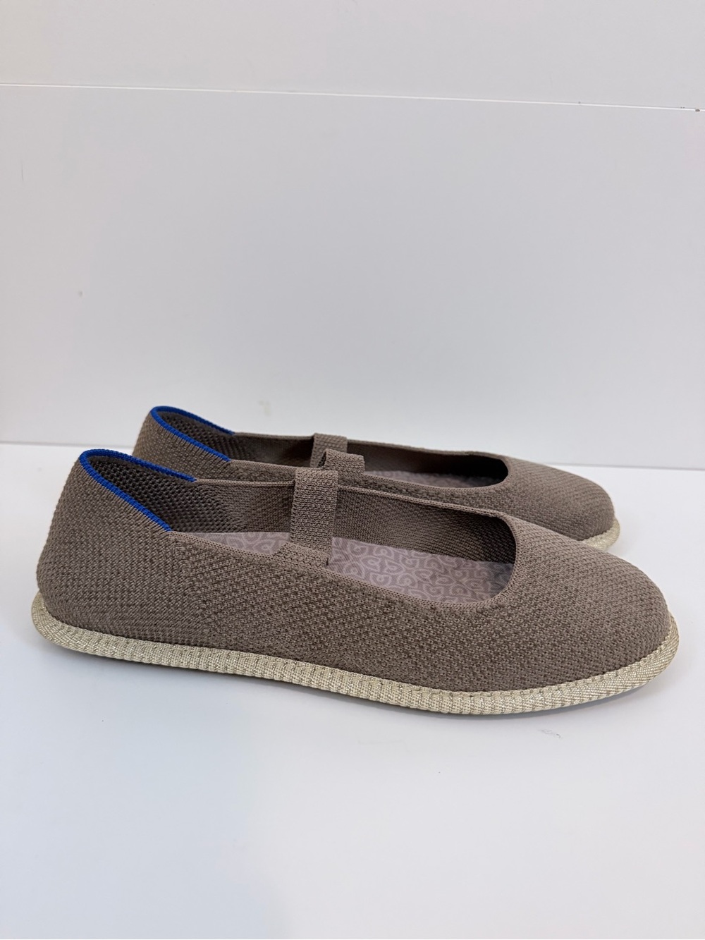 Rothy’s revelvet Mary Jane cruiser sz 9